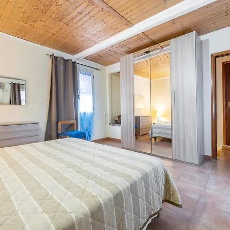 Casa Vacanze Del Corso - Masenti 11 Apartment